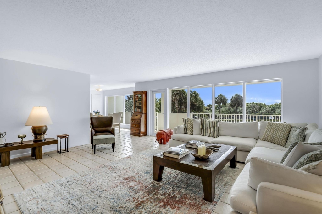 4301 N Ocean Boulevard - Photo 5