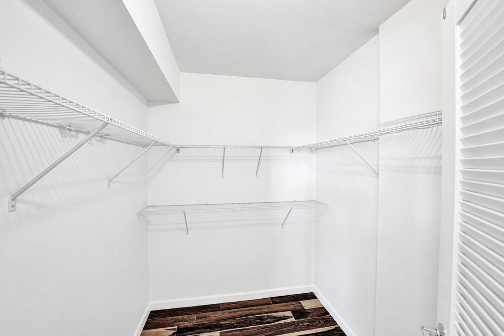 2255 Lindell Boulevard - Photo 16