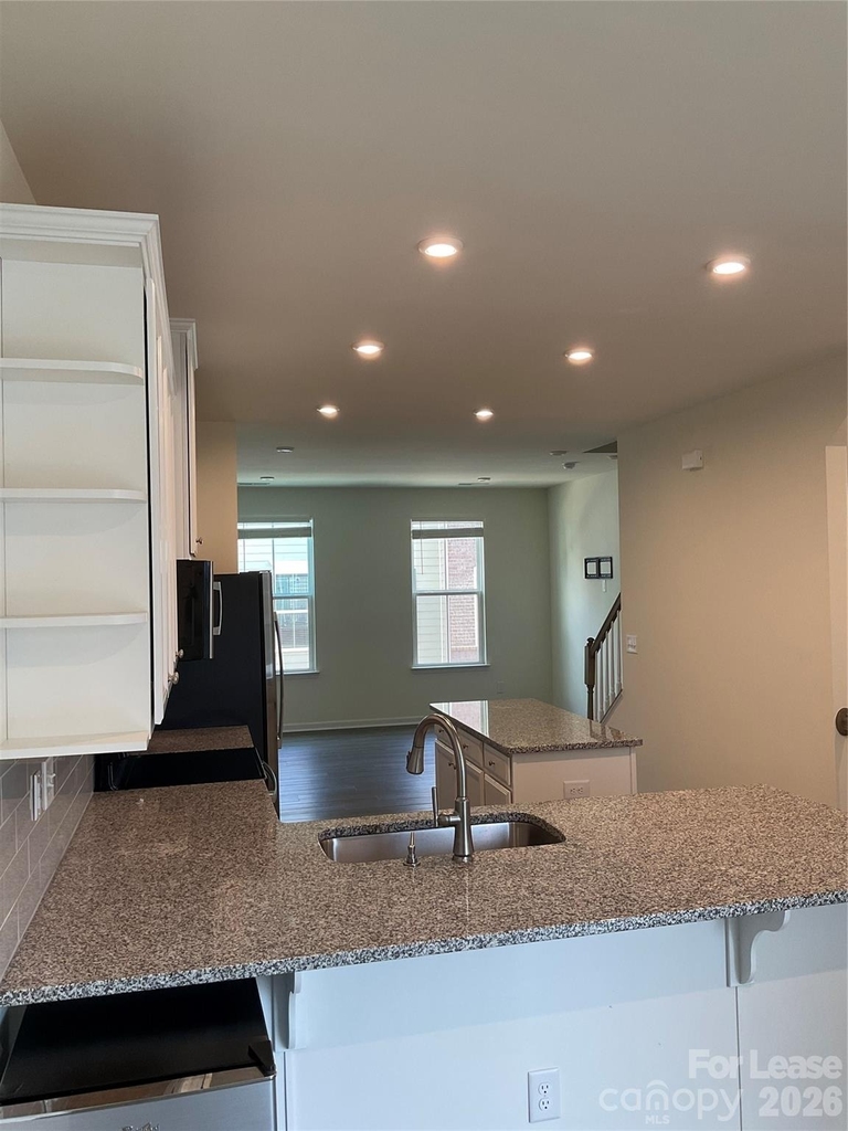 6222 Cleburne Court - Photo 5