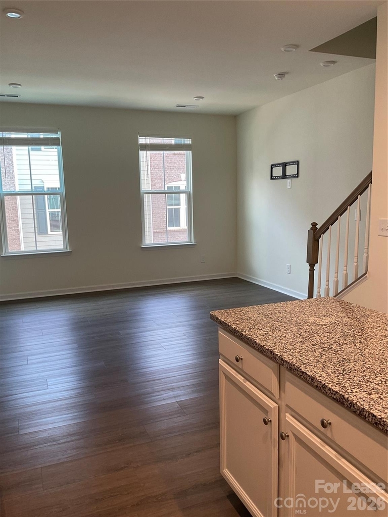 6222 Cleburne Court - Photo 9