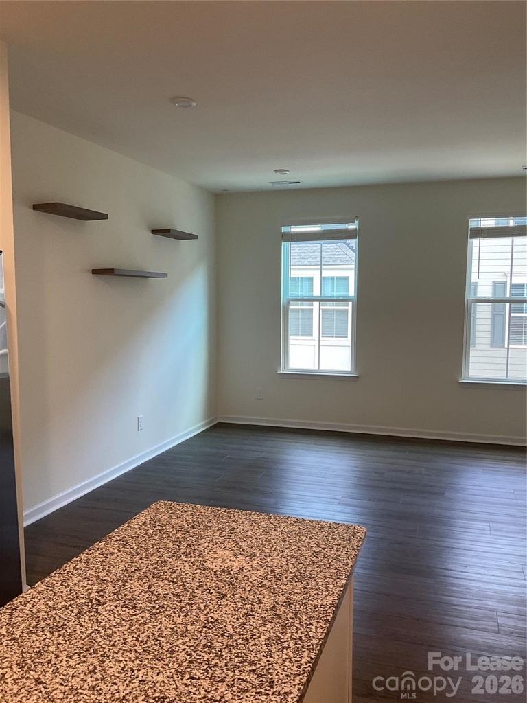6222 Cleburne Court - Photo 8