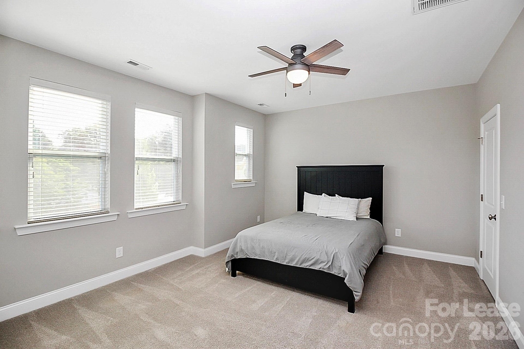 2609 Statesville Avenue - Photo 7
