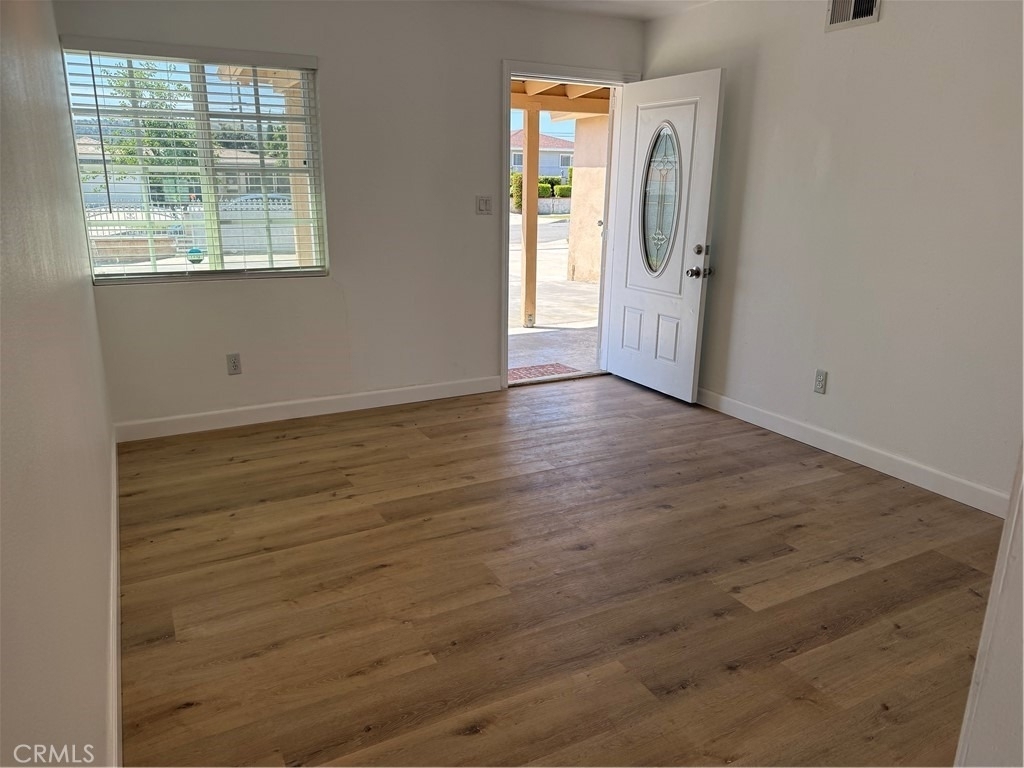 19231 Tranbarger Street - Photo 7