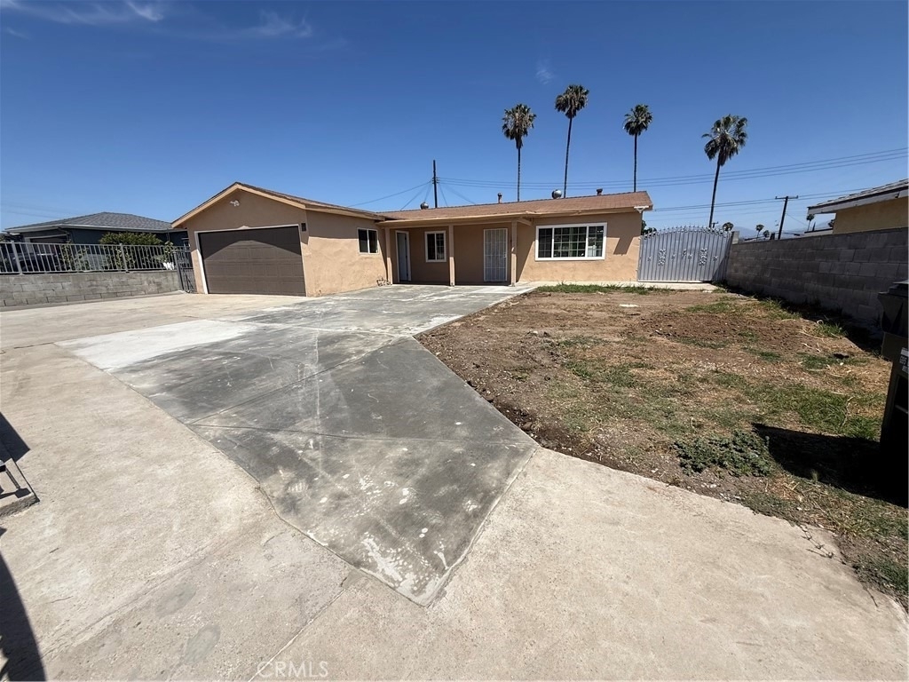 19231 Tranbarger Street - Photo 2