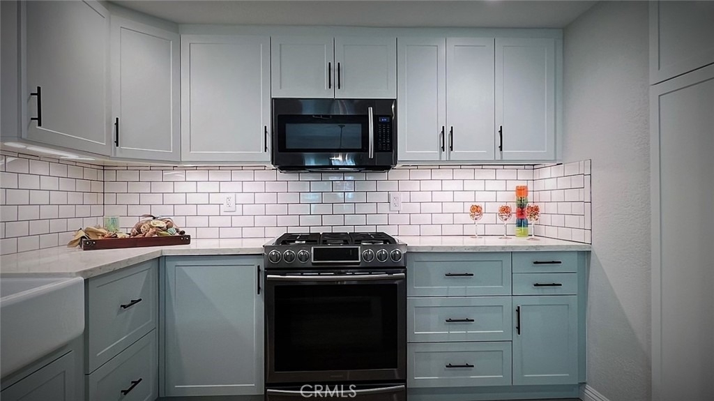 8396 Sunset Trail Place - Photo 6