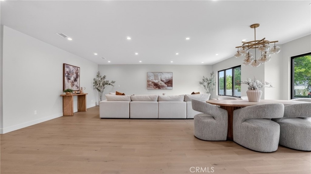 4819 Genesta - Photo 24