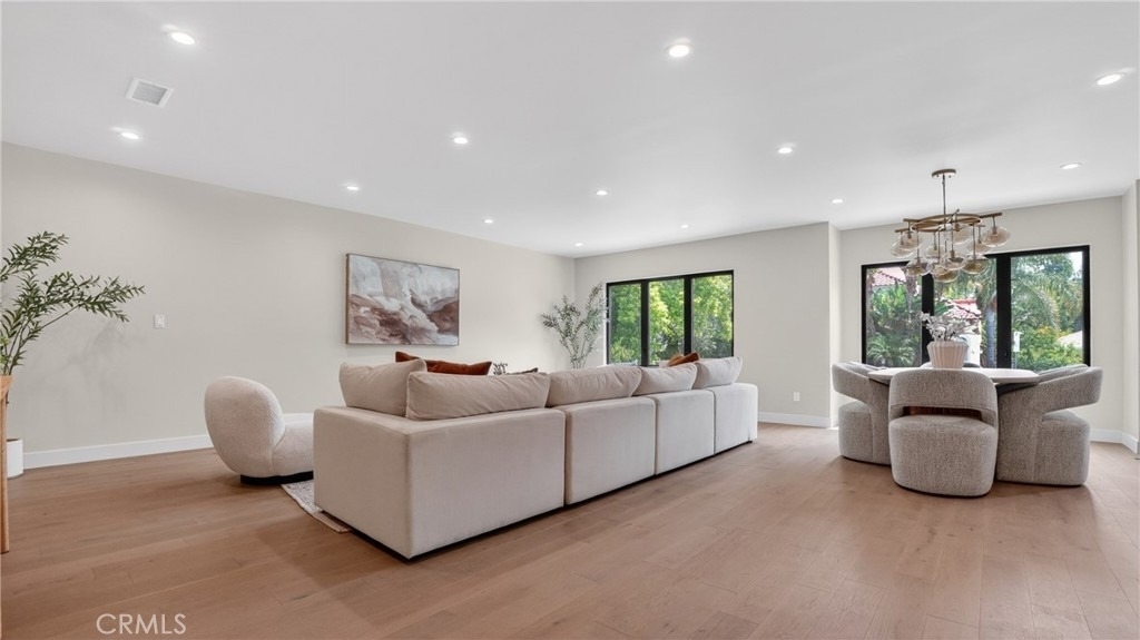 4819 Genesta - Photo 29