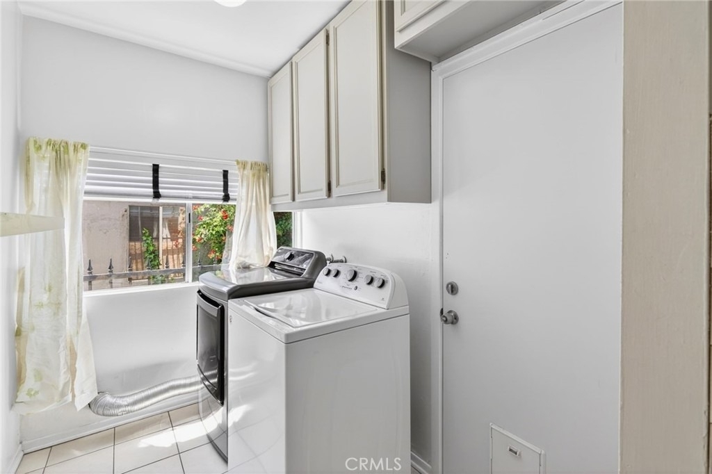1145 N Genesee - Photo 6