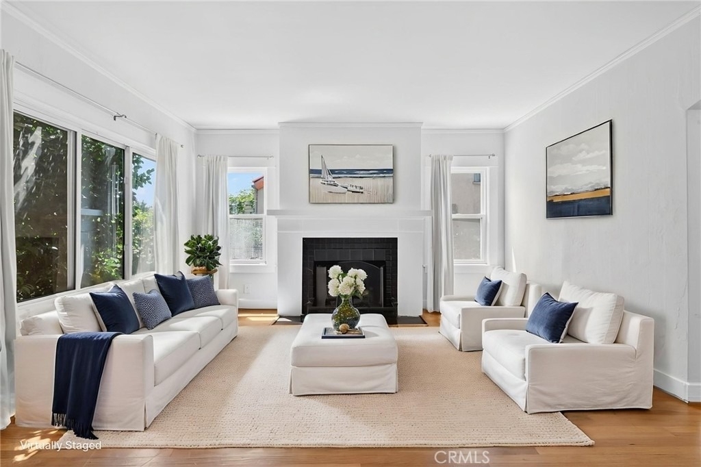 1145 N Genesee - Photo 14