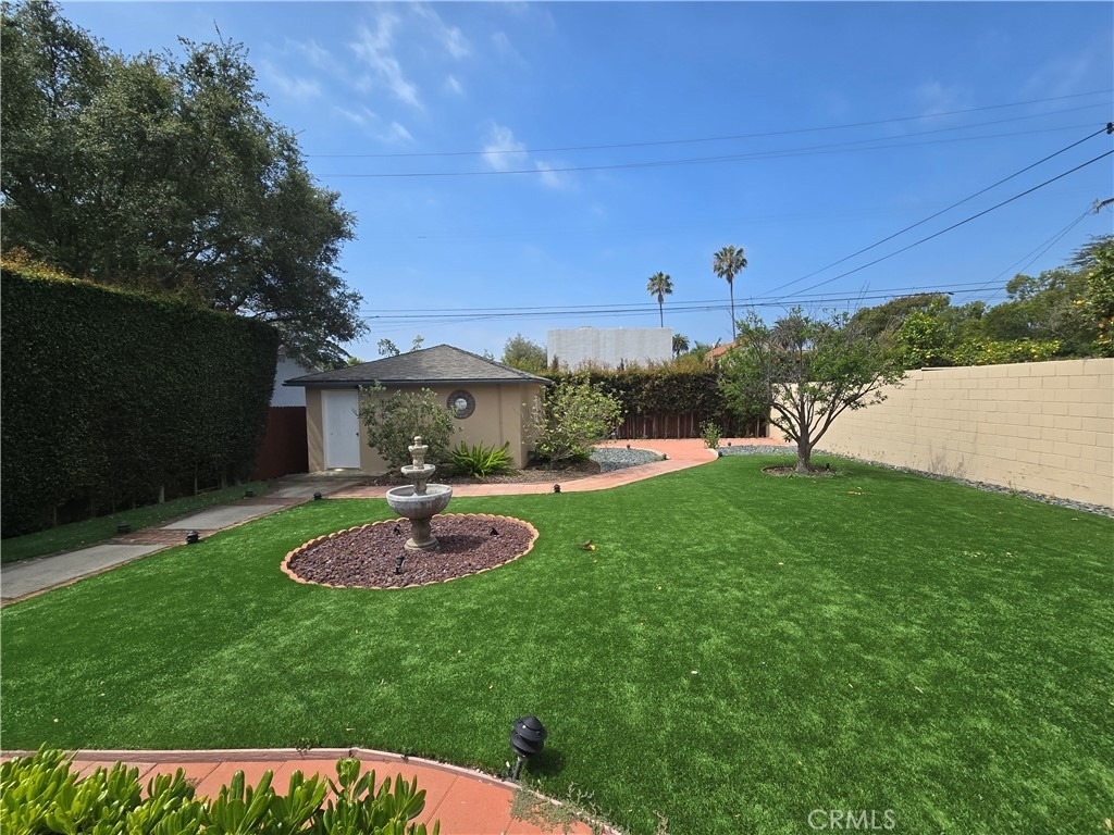 240 Euclid - Photo 26