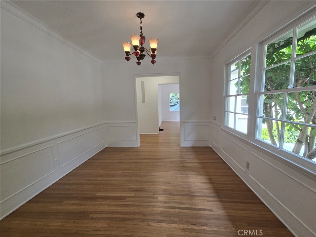 240 Euclid - Photo 10