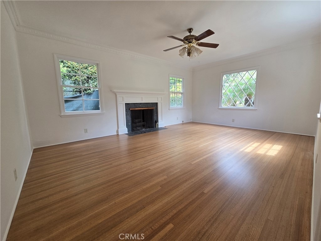 240 Euclid - Photo 5