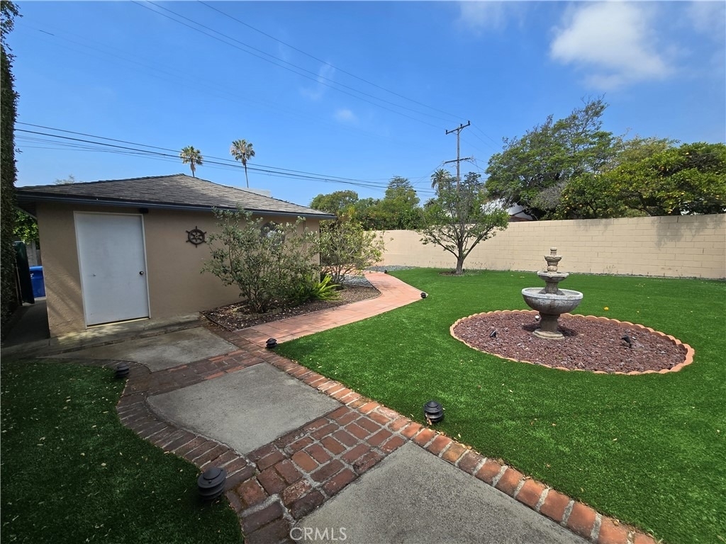 240 Euclid - Photo 31