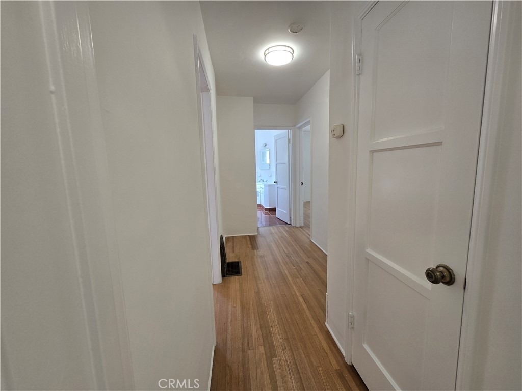240 Euclid - Photo 15
