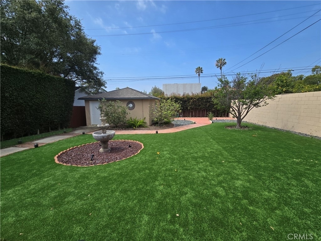 240 Euclid - Photo 29