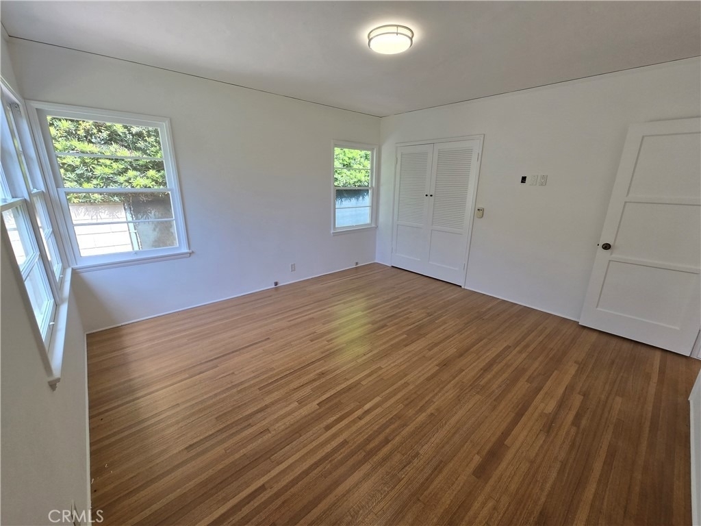 240 Euclid - Photo 19