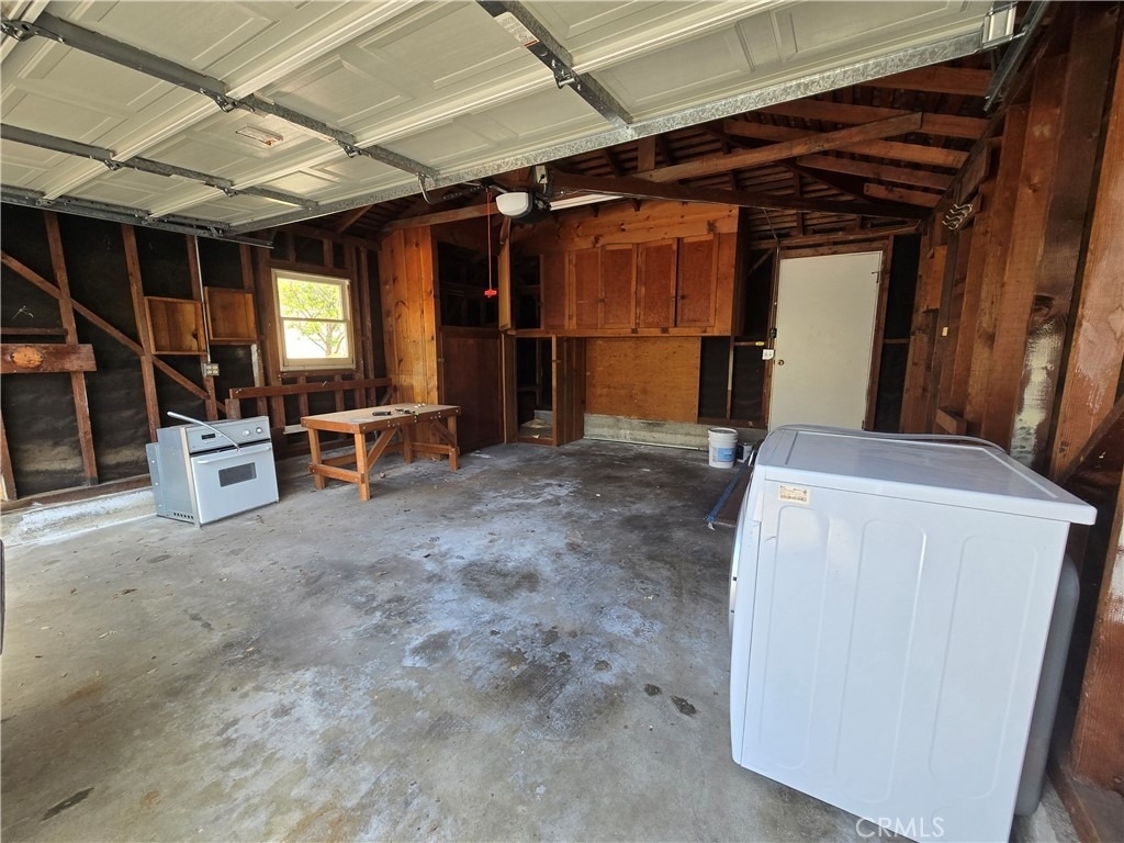 240 Euclid - Photo 34