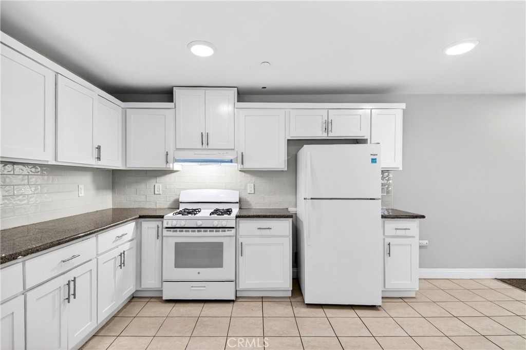 11227 Towne - Photo 5