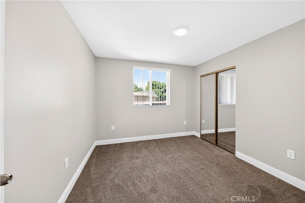 11227 Towne - Photo 9