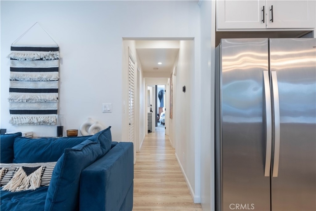 6029 Eleanor - Photo 18