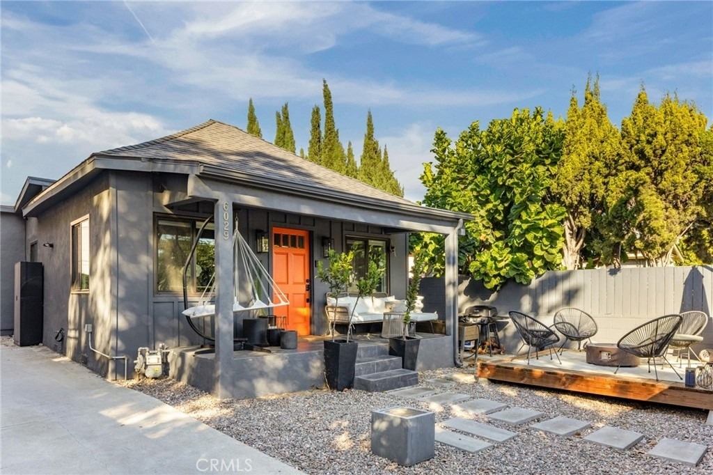 6029 Eleanor - Photo 47