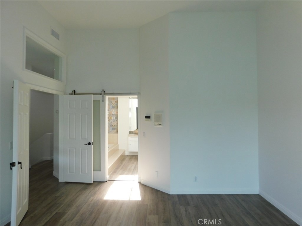 5 Lakefront - Photo 17