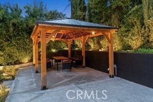 211 Deborah Court - Photo 11