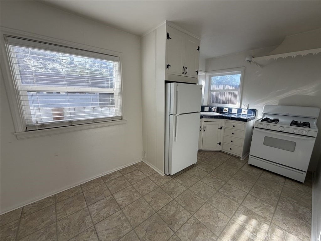 417 Poplar - Photo 2