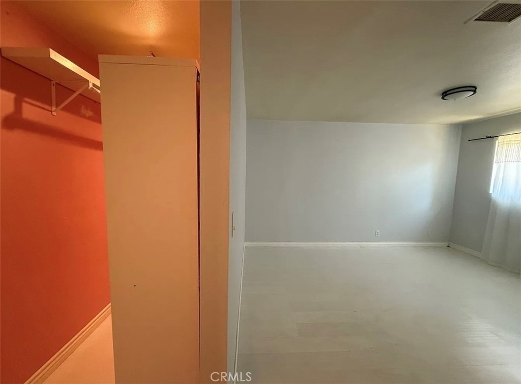 8402 Slater - Photo 5