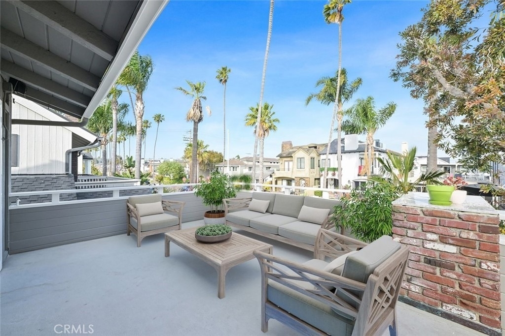 411 Goldenrod - Photo 12