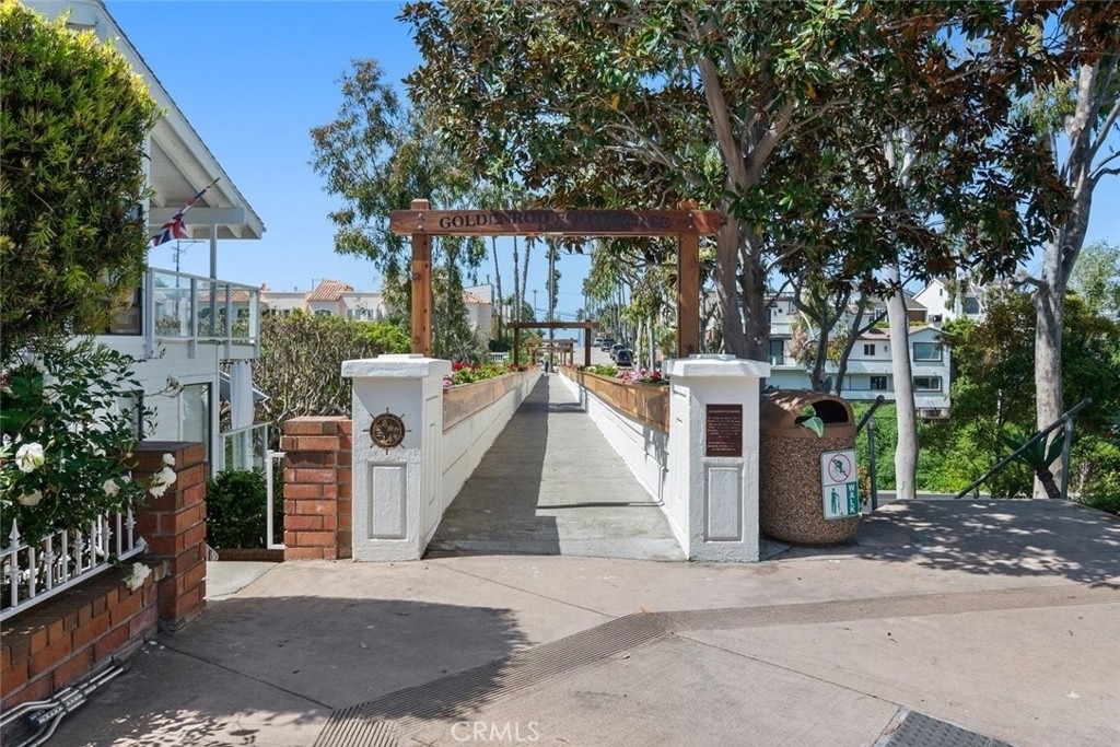 411 Goldenrod - Photo 35