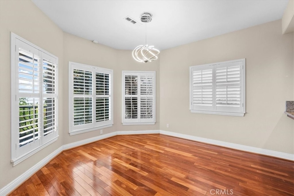 540 W 25th - Photo 10