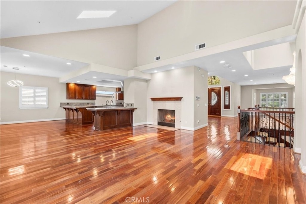540 W 25th - Photo 8