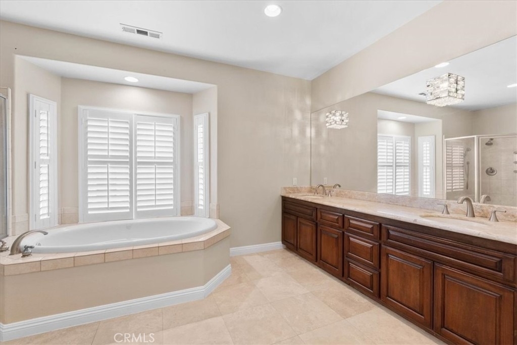 540 W 25th - Photo 25