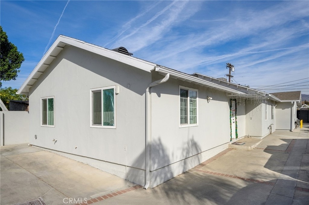 9031 El Dorado Avenue - Photo 0