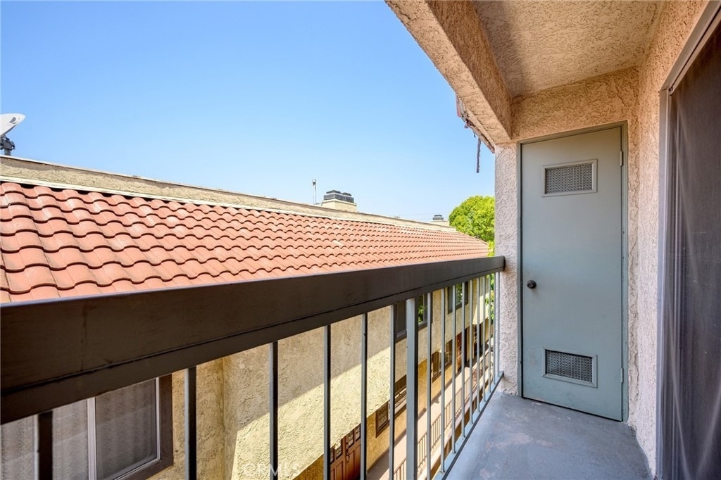 412 Ivy Street - Photo 13
