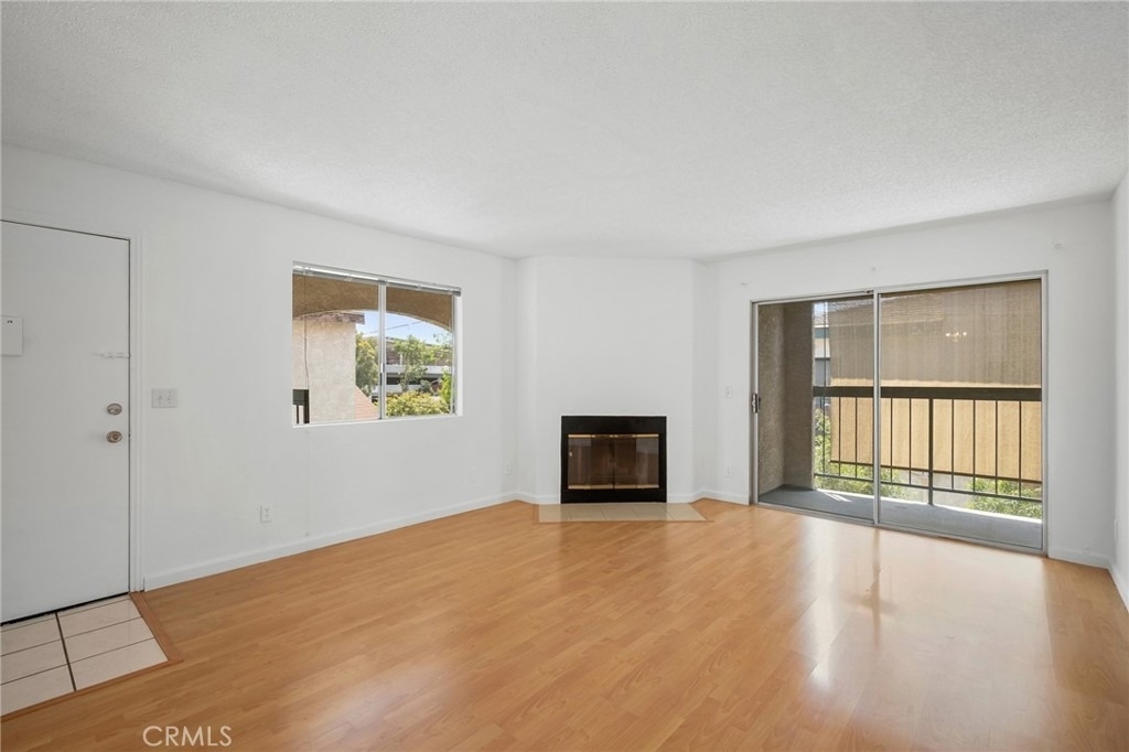 412 Ivy Street - Photo 4