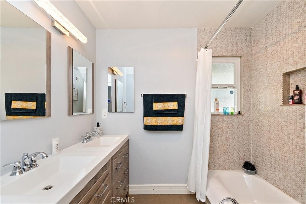 24226 Meadow Falls Drive - Photo 16