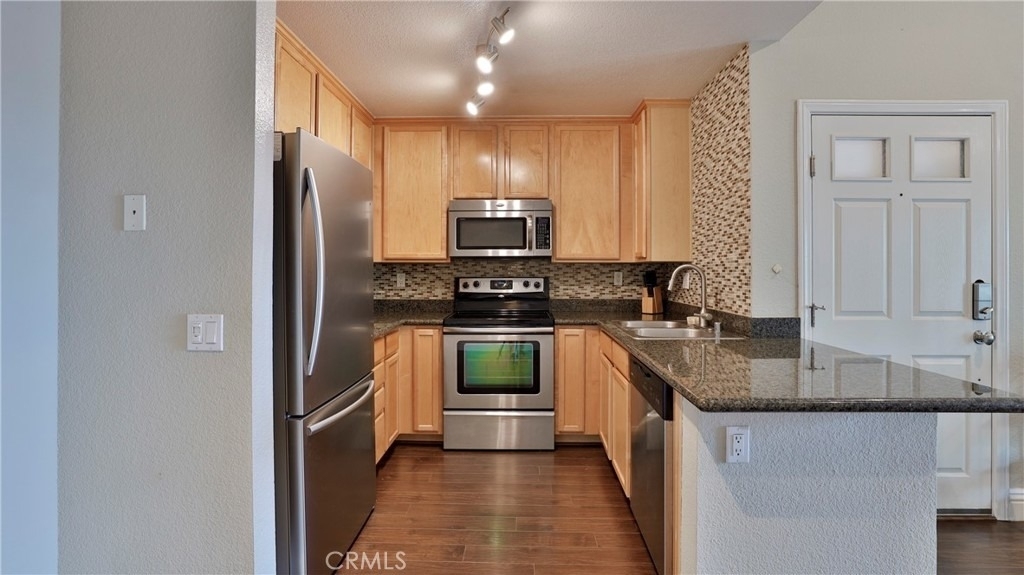 2320 Del Mar Way - Photo 8