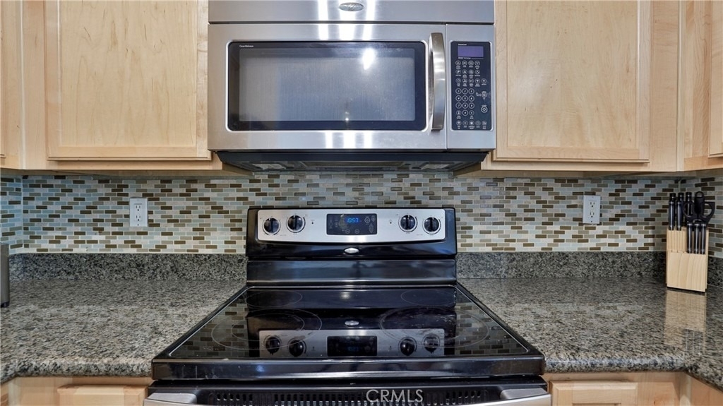 2320 Del Mar Way - Photo 9