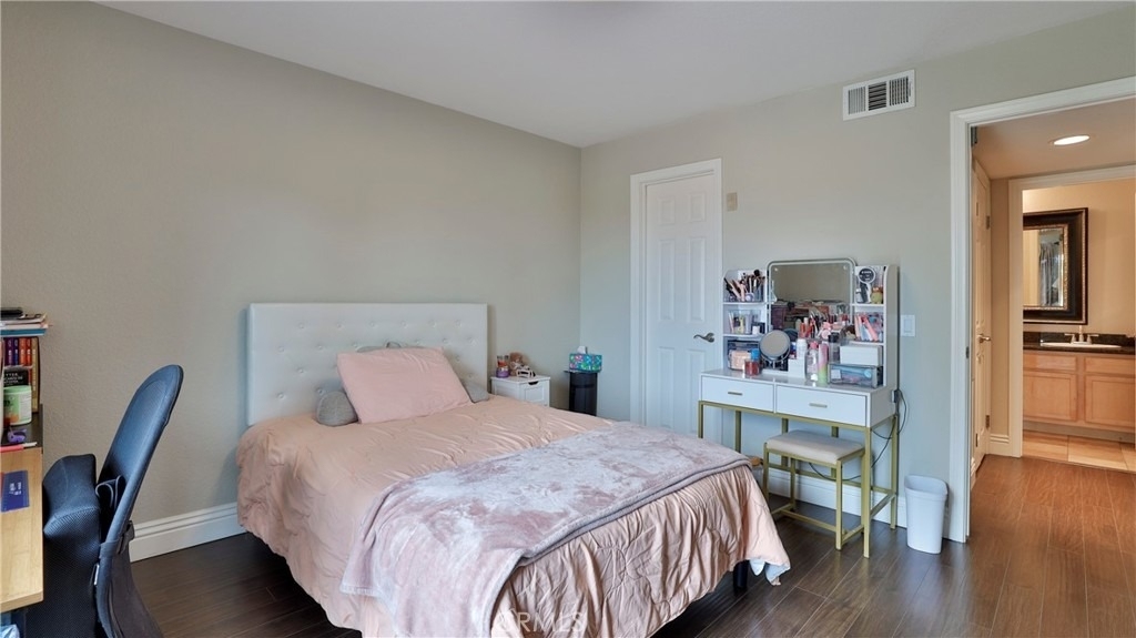 2320 Del Mar Way - Photo 14
