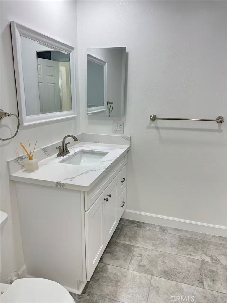 3233 E Cameron Avenue - Photo 13
