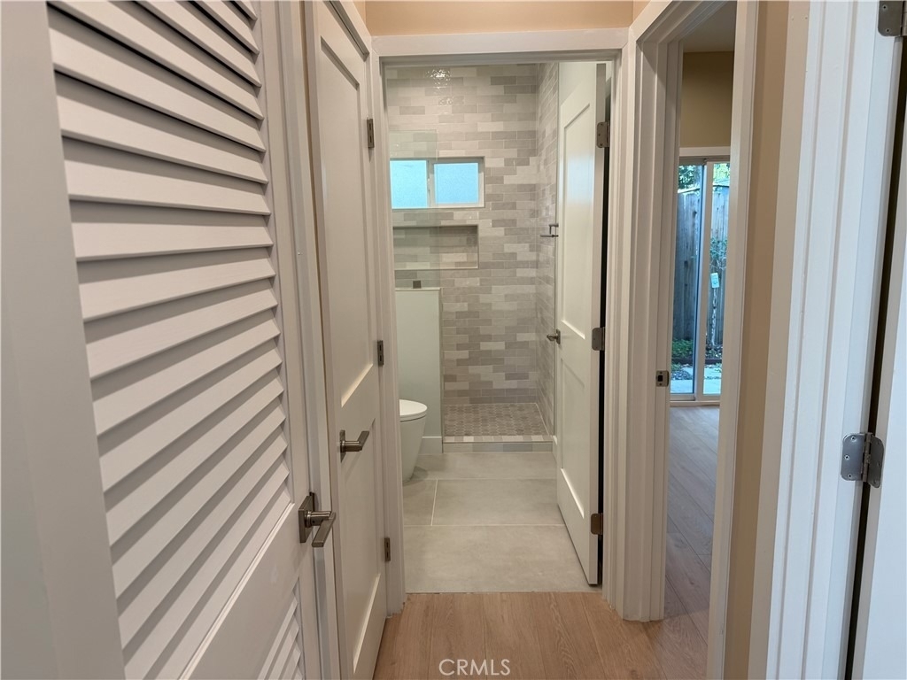 1072 N Vinedo Avenue - Photo 7