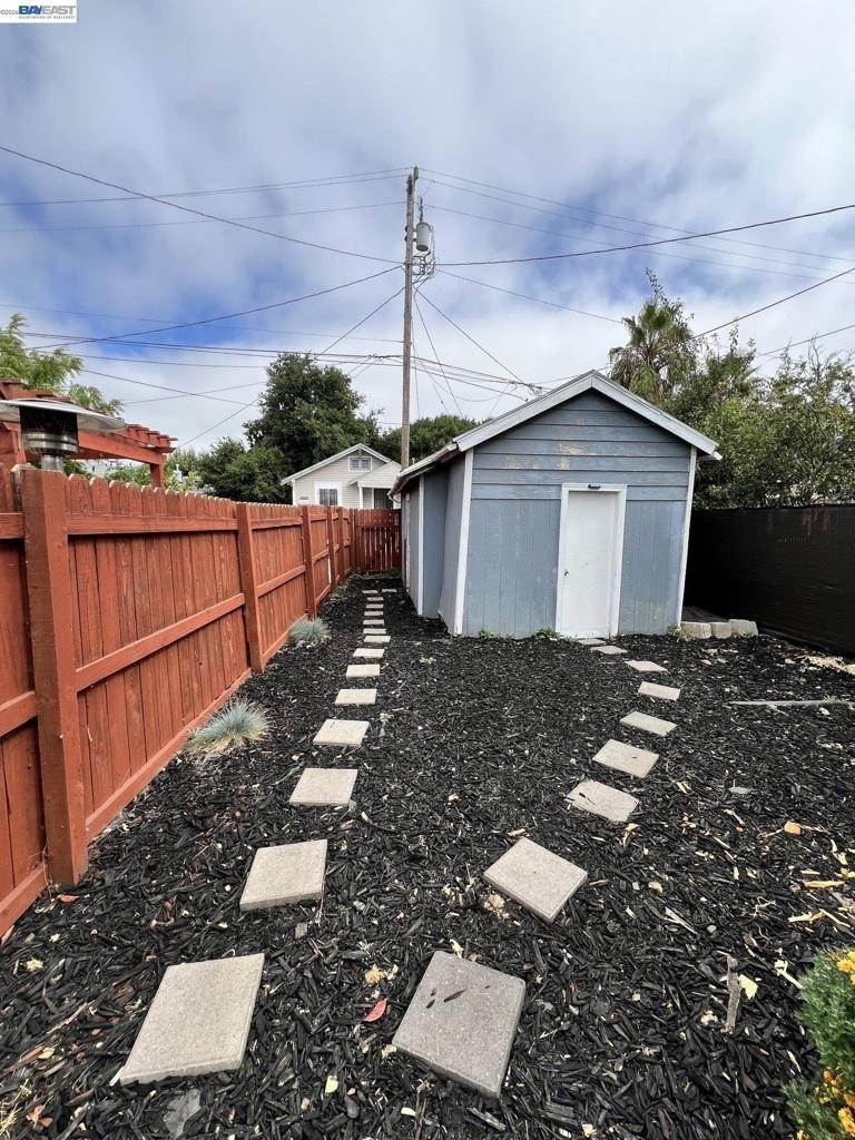 1910 Marin St, - Photo 1