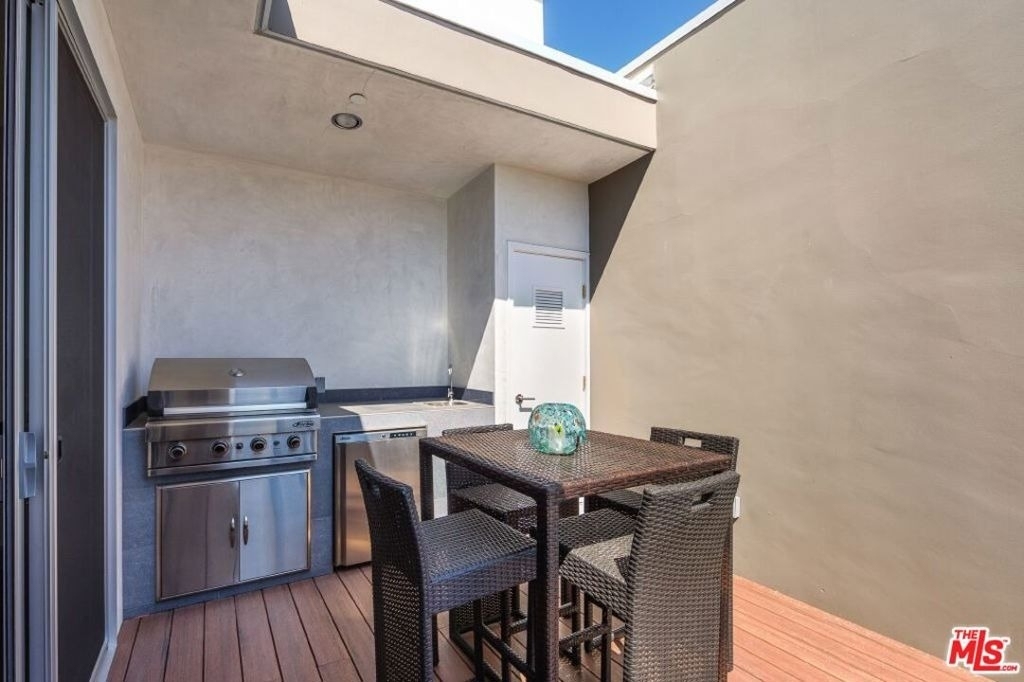 1217 Horn Avenue - Photo 19