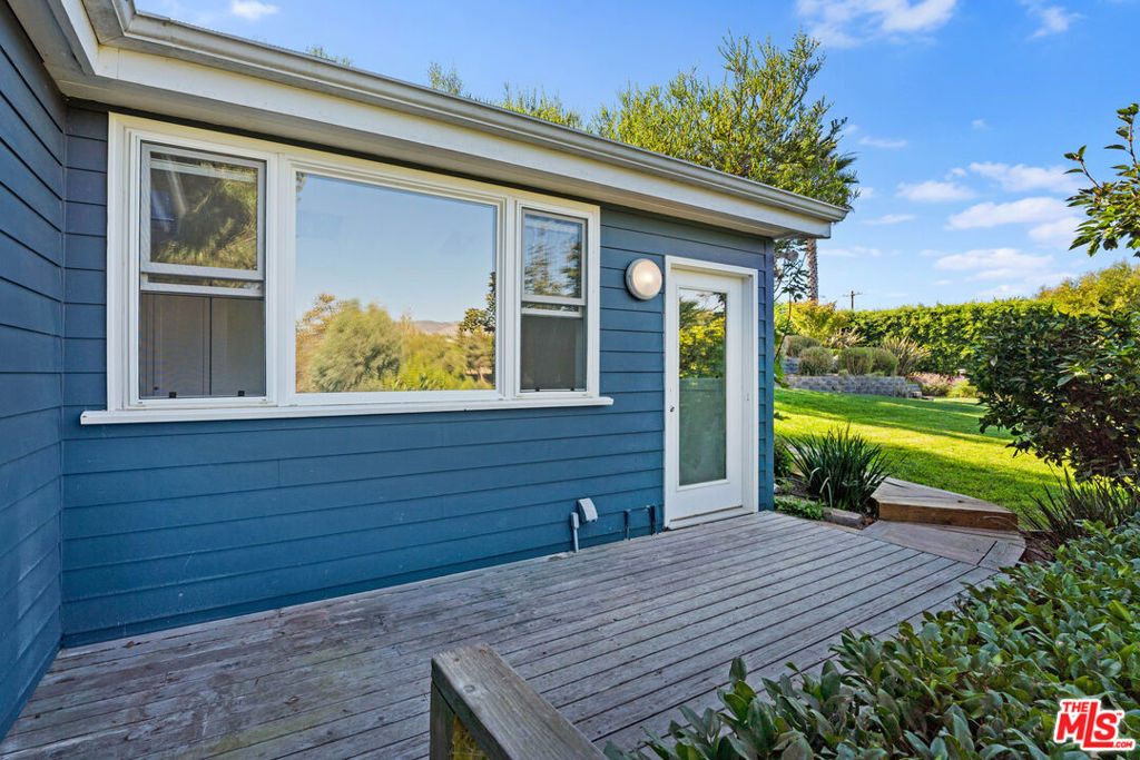 6644 Wildlife Road - Photo 27