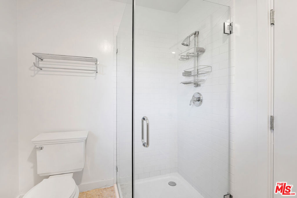 6644 Wildlife Road - Photo 29
