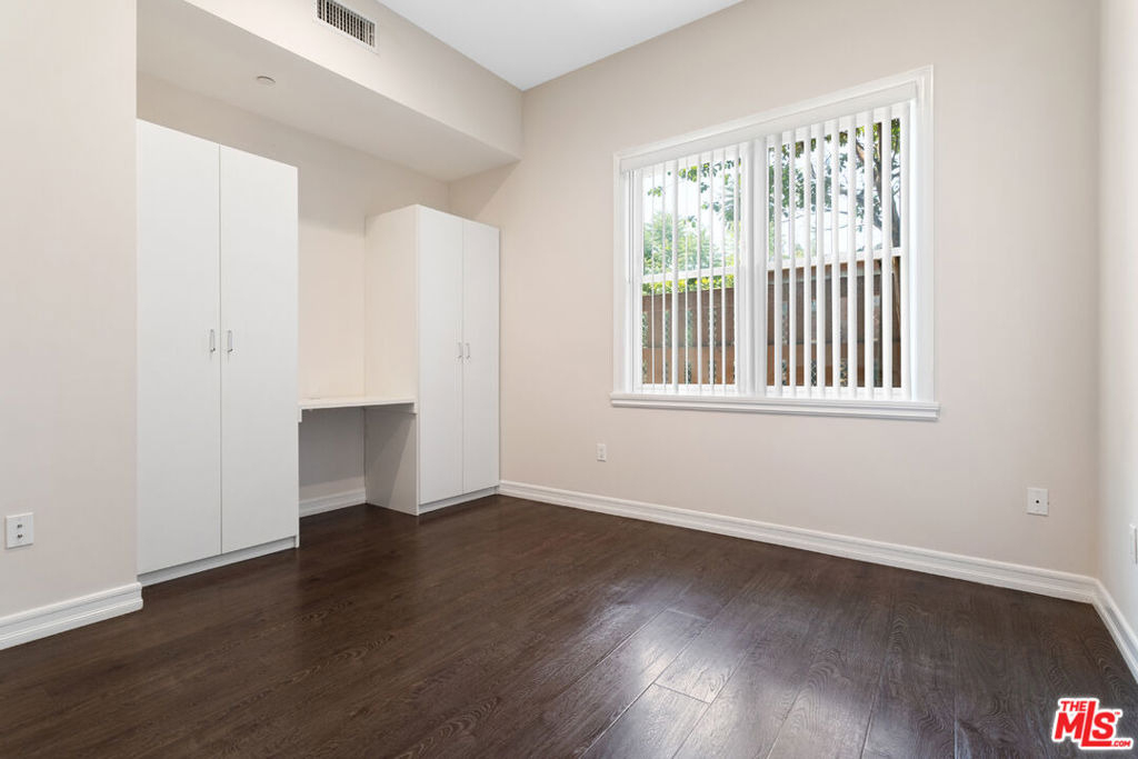 2317 Scarff Street - Photo 10