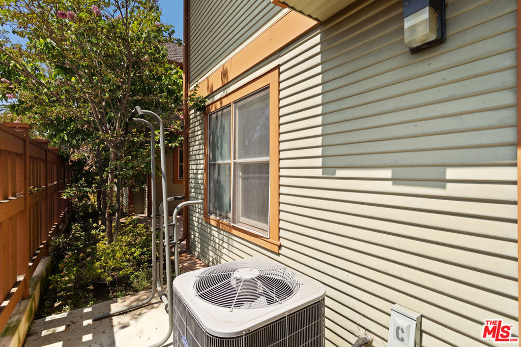 2317 Scarff Street - Photo 23