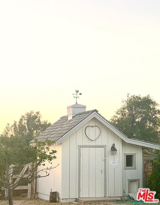 2101 Dermanak Drive - Photo 25